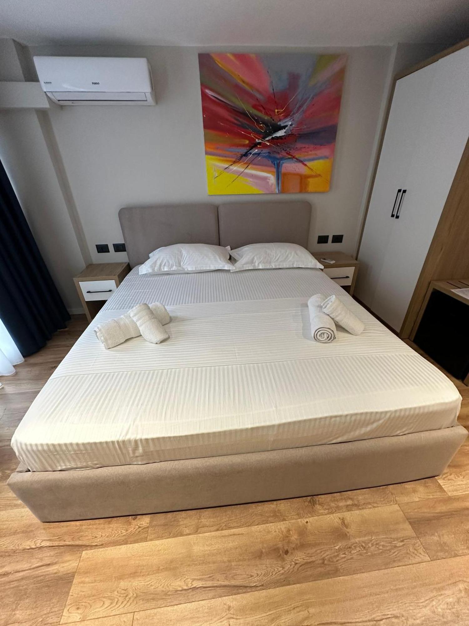 Bel Ami Tirana 2 Hotell Eksteriør bilde