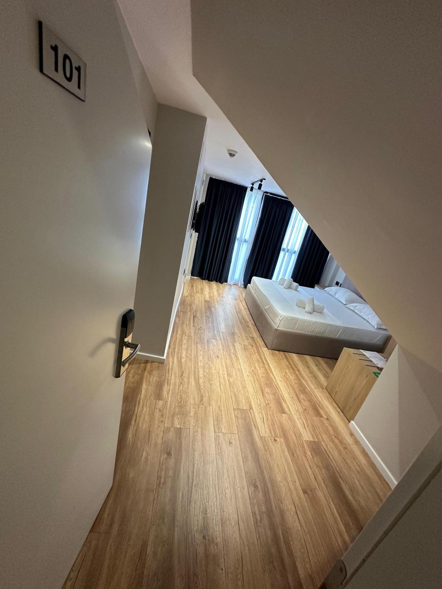Bel Ami Tirana 2 Hotell Eksteriør bilde